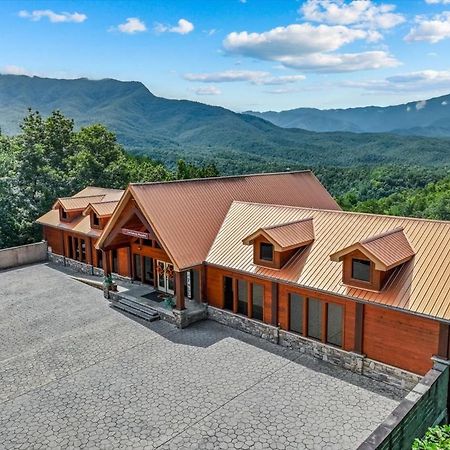 Gatlinburg Mansion Cabin Pittman Center Exterior photo