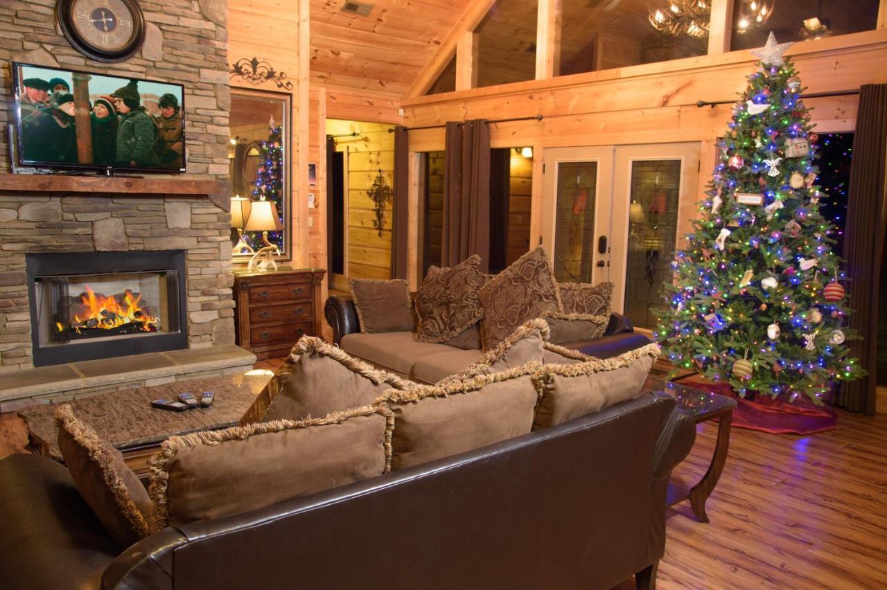 Gatlinburg Mansion Cabin Pittman Center Exterior photo